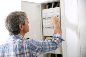 Tripping Circuit Breaker